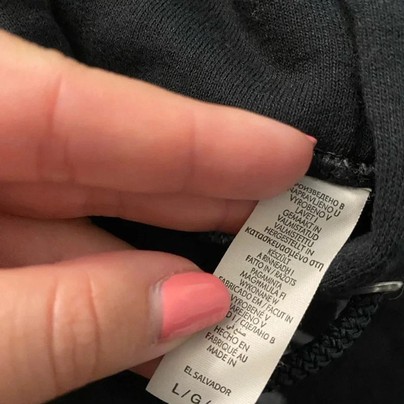 Northwestern wildcats sweatshirt - Picture 3 of 3